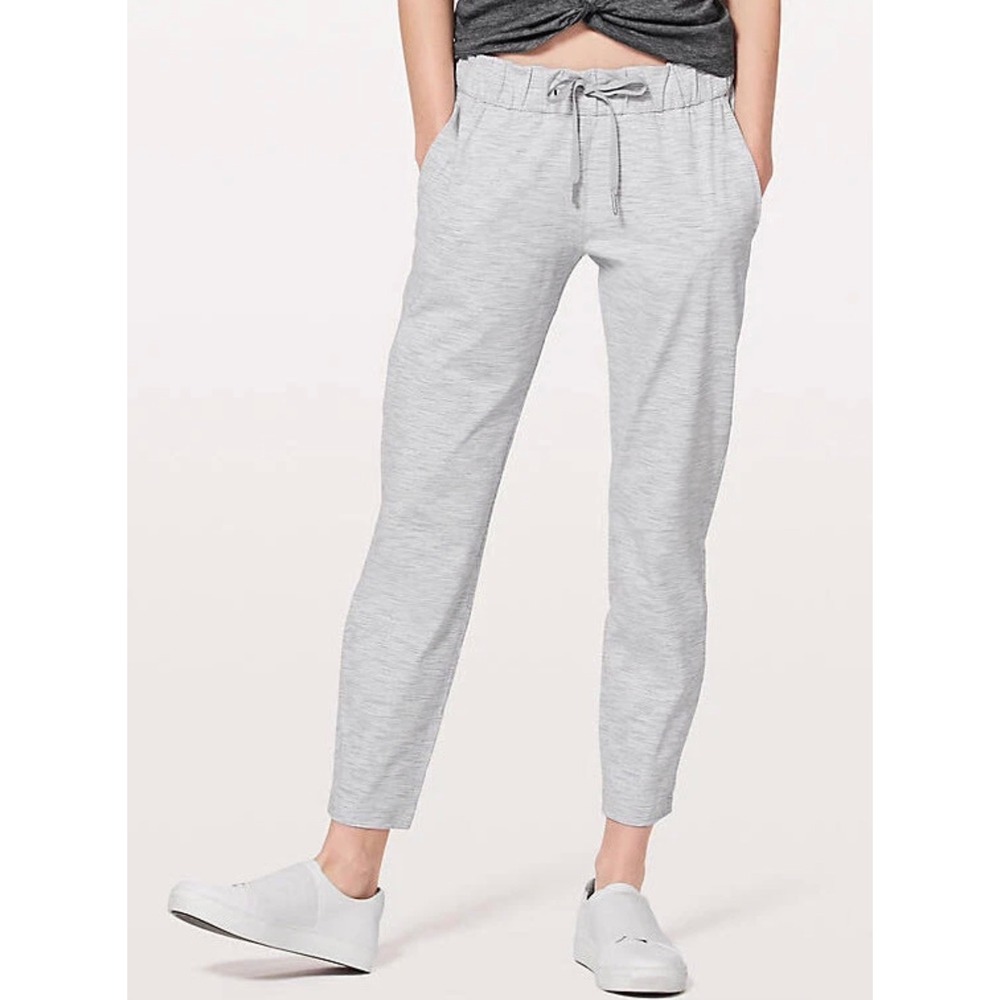 Lululemon Pants Womens 8 Grey On The Fly 7/8‎ Jogger Luxtreme Travel Workout